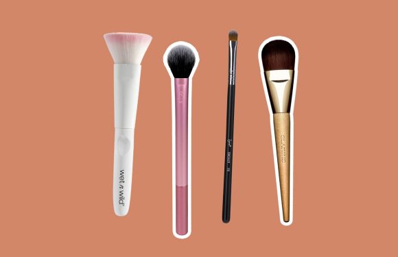 13 Best Makeup Brushes on Amazon 2022 for Flawless Application Every Step of the Way: Beautyblender, EcoTools, E.L.F.